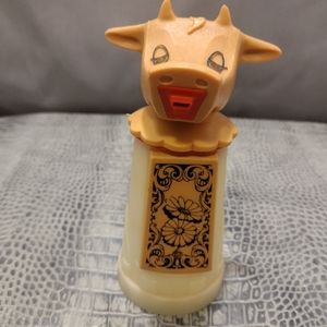 Vintage cow creamer